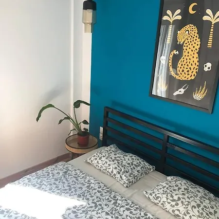 2 Mon-keys * 테살로니키