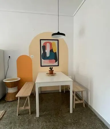 2 Mon-keys Apartment Thessaloniki