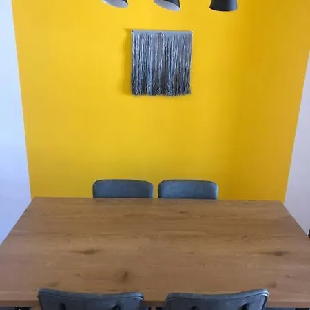 2 Mon-keys Appartement *