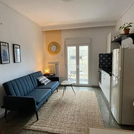 2 Mon-keys Apartment Thessaloniki