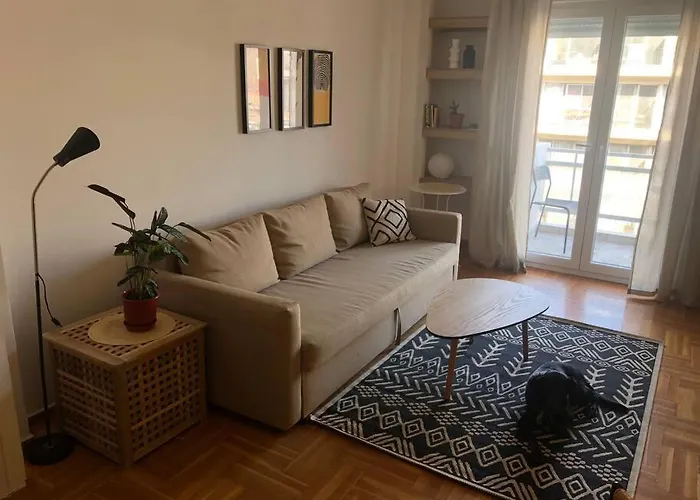 2 Mon-keys * 塞萨洛尼基