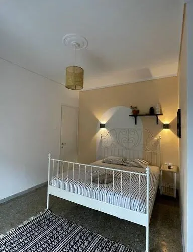 2 Mon-keys *
